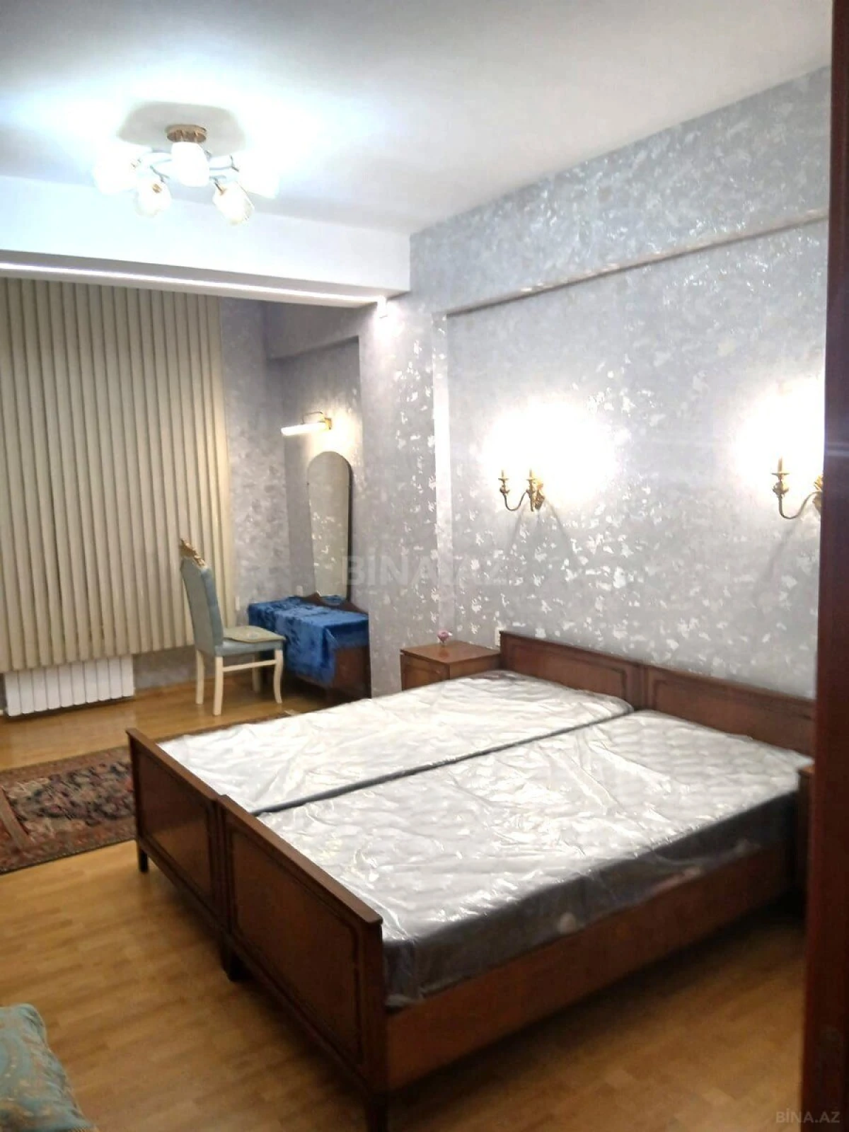 Satılır 3 otaqlı mənzil 100 m²