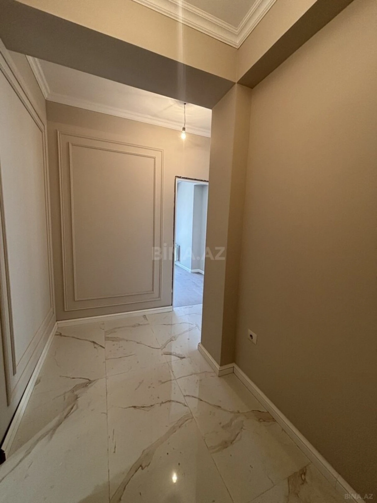 Satılır 2 otaqlı mənzil 60 m²