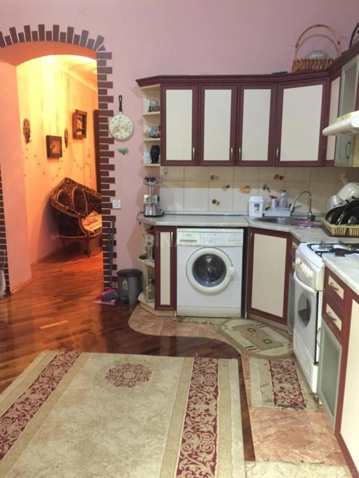 Kirayə verilir 1 otaqlı mənzil 55 m²