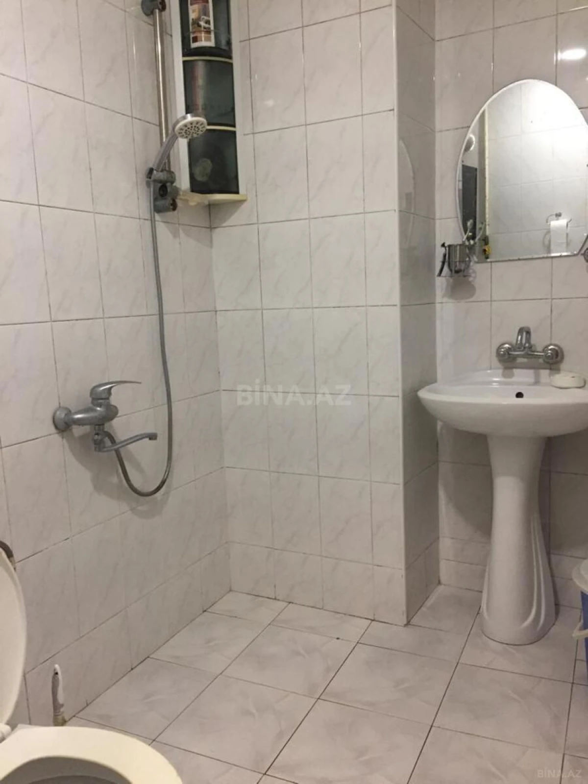 Kirayə verilir 1 otaqlı mənzil 55 m²