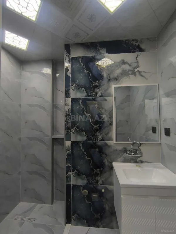 Kirayə verilir 2 otaqlı mənzil 66 m²