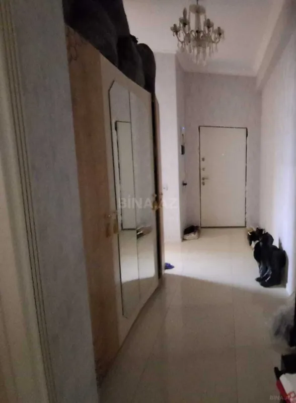 Kirayə verilir 2 otaqlı mənzil 63 m²