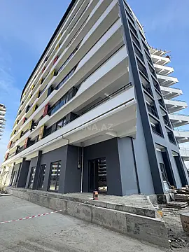 Satılır 2 otaqlı mənzil 92 m²