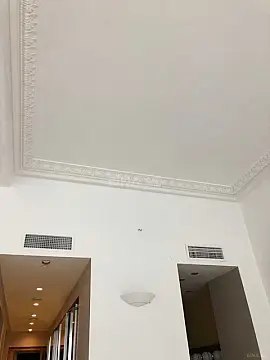 Satılır 8 otaqlı mənzil 400 m²