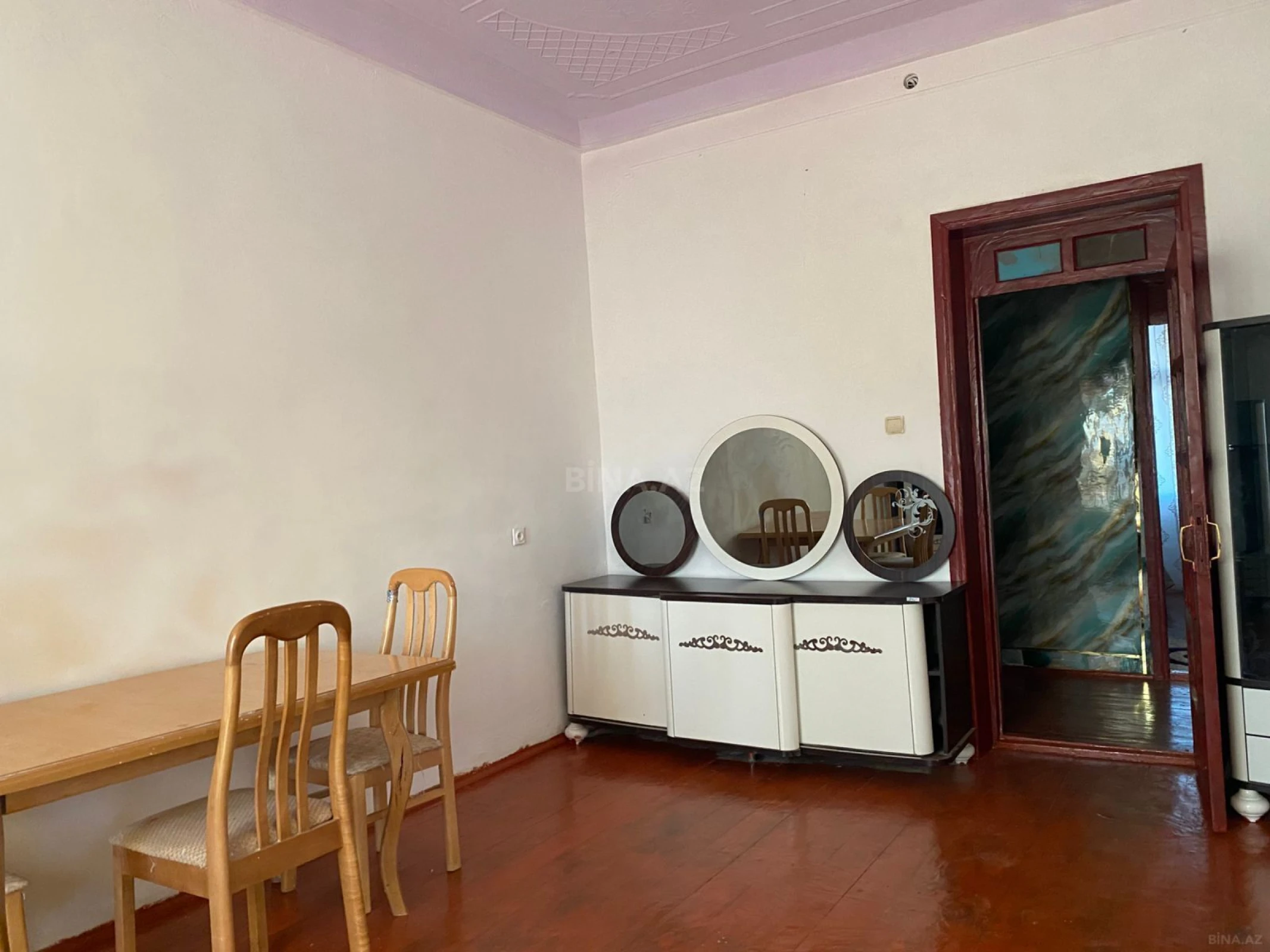 Kirayə verilir 2 otaqlı mənzil 60 m²