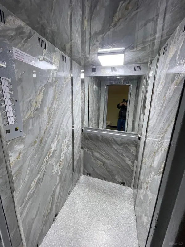 Satılır 3 otaqlı mənzil 77 m²