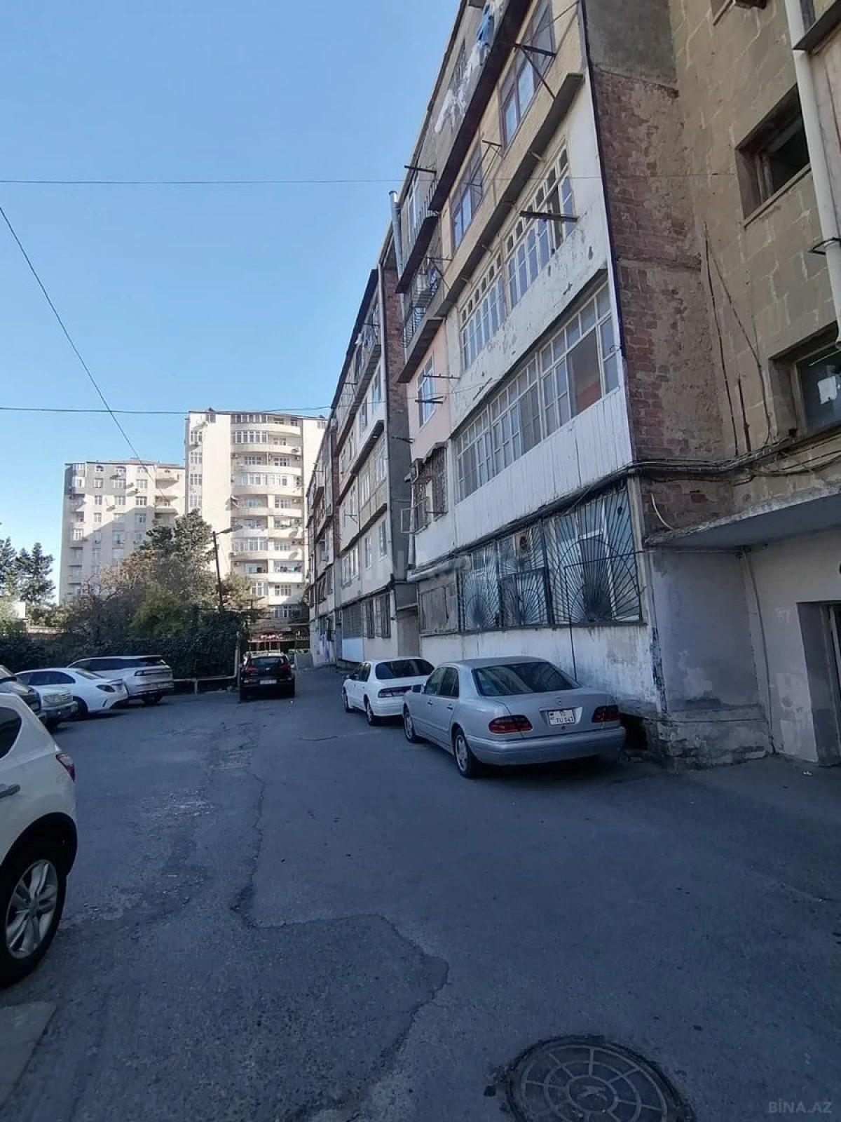 Satılır 3 otaqlı mənzil 70 m²