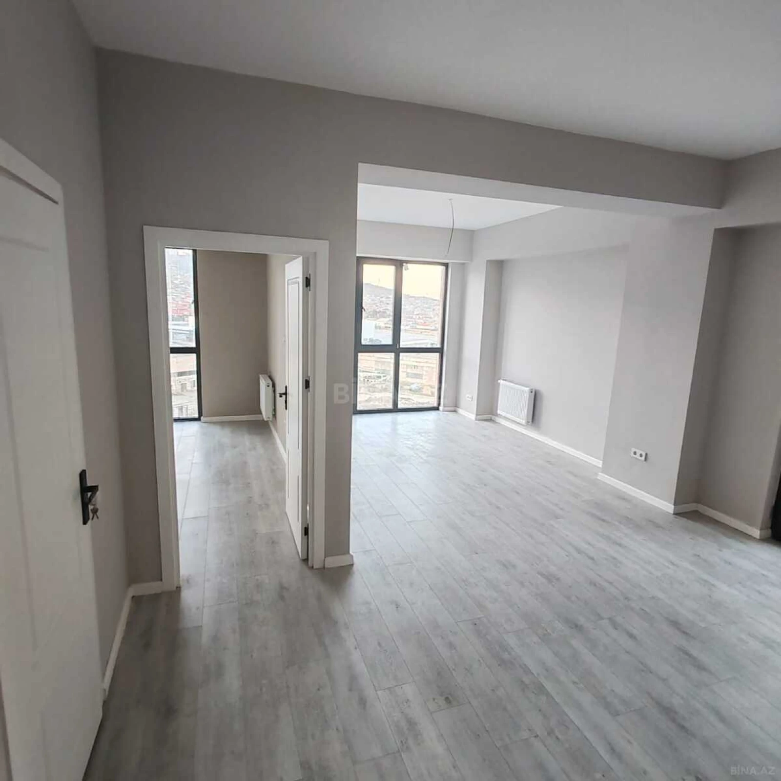 Satılır 2 otaqlı mənzil 65 m²