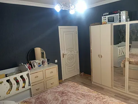 Satılır 3 otaqlı həyət evi 100 m²