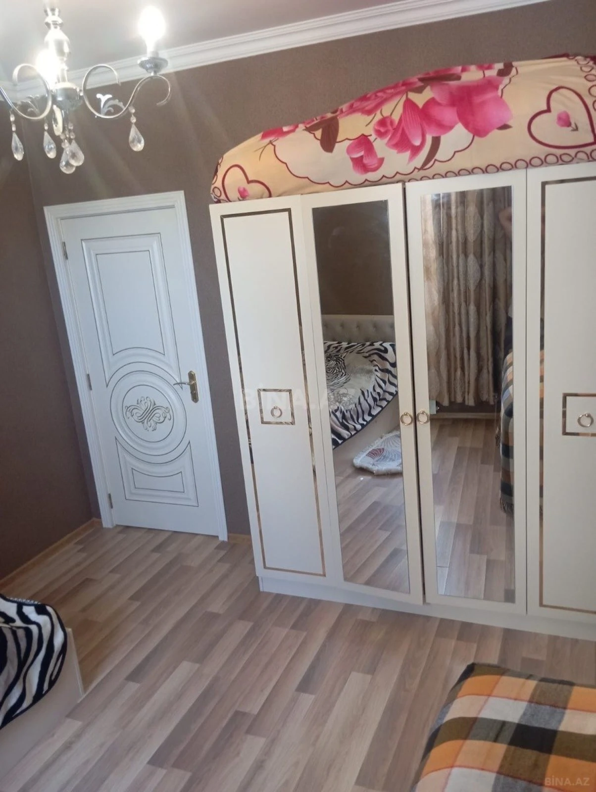 Satılır 3 otaqlı həyət evi 100 m²