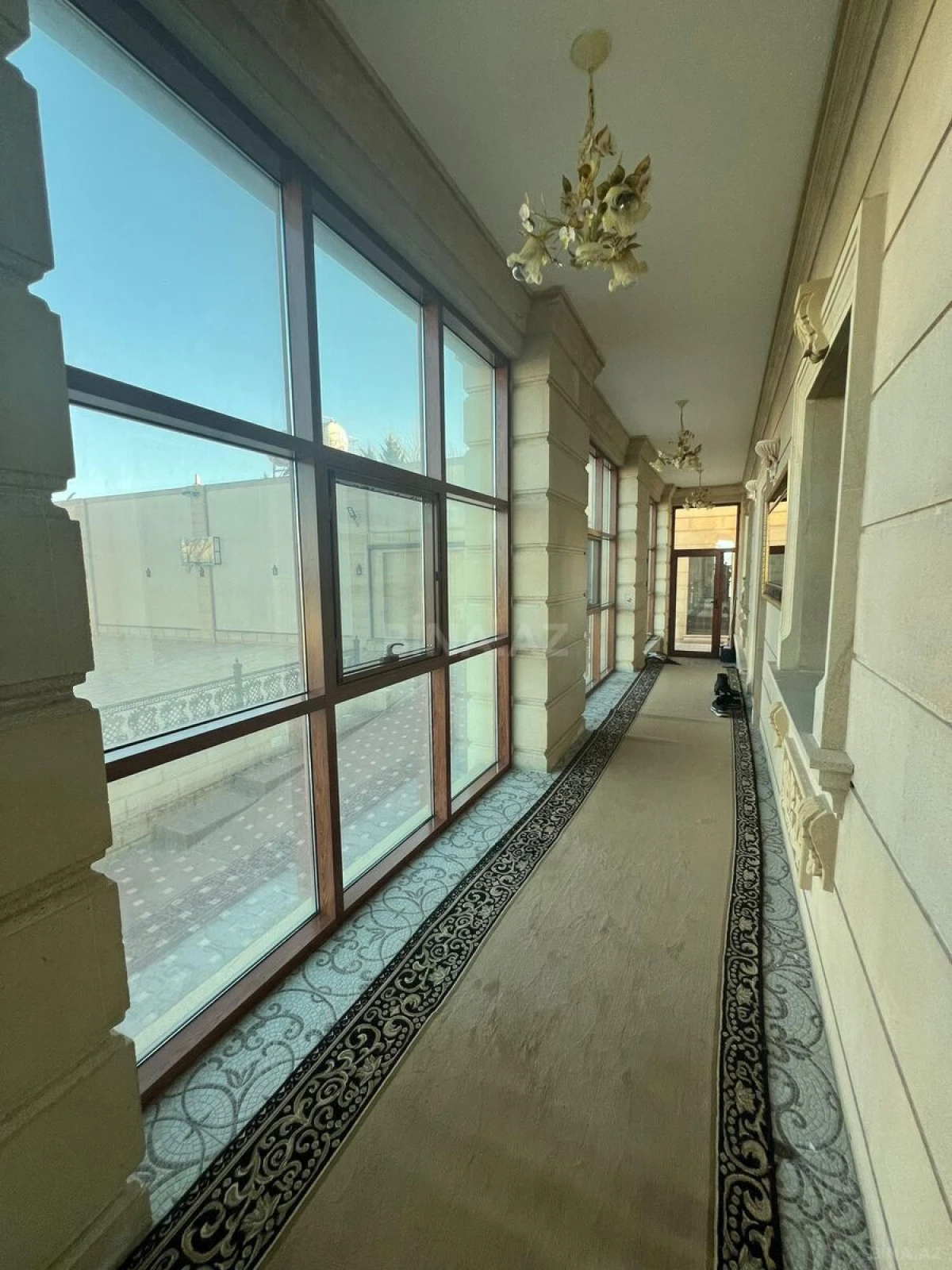 Satılır 7 otaqlı həyət evi 436.1 m²