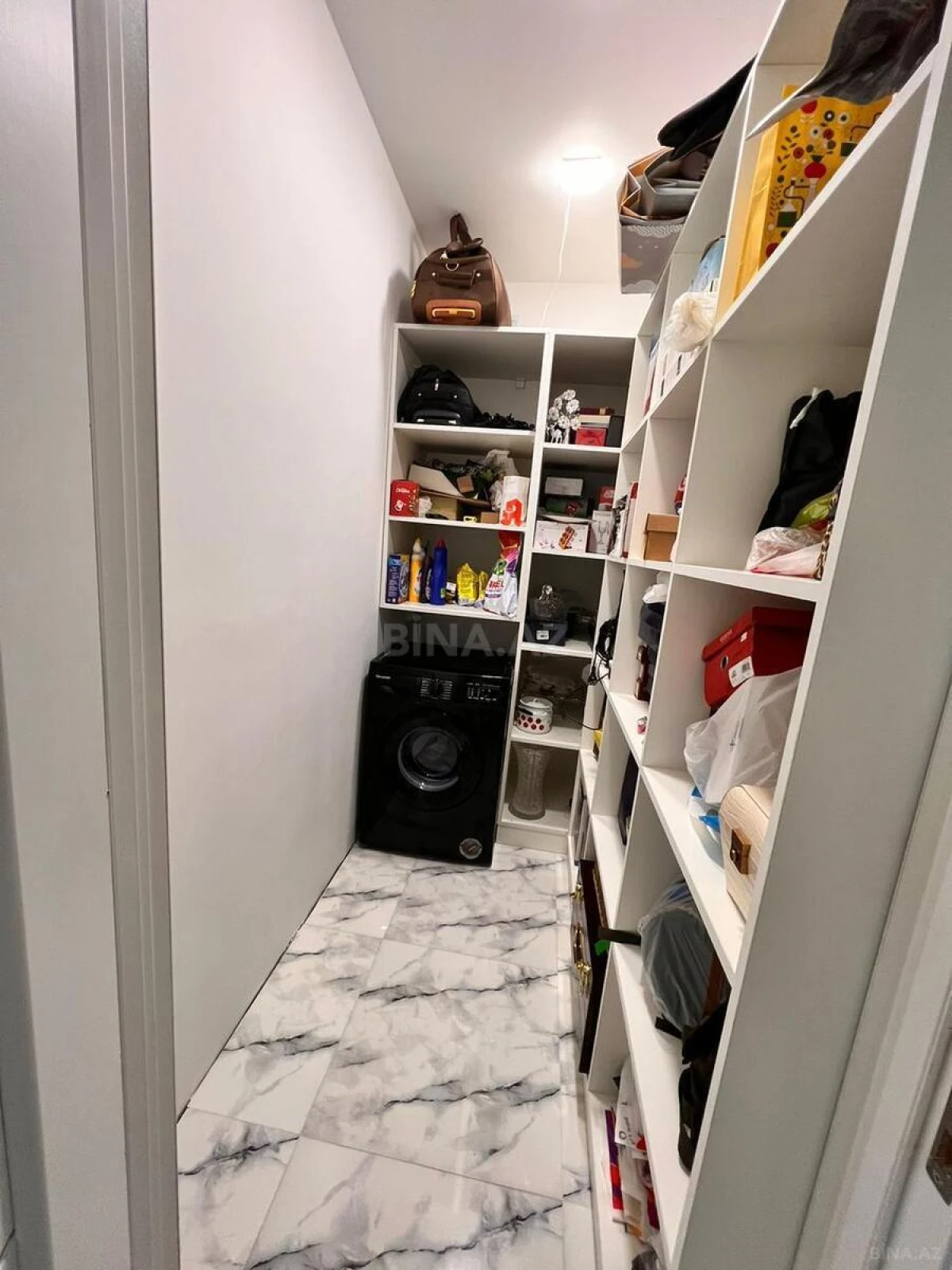 Satılır 3 otaqlı mənzil 136 m²