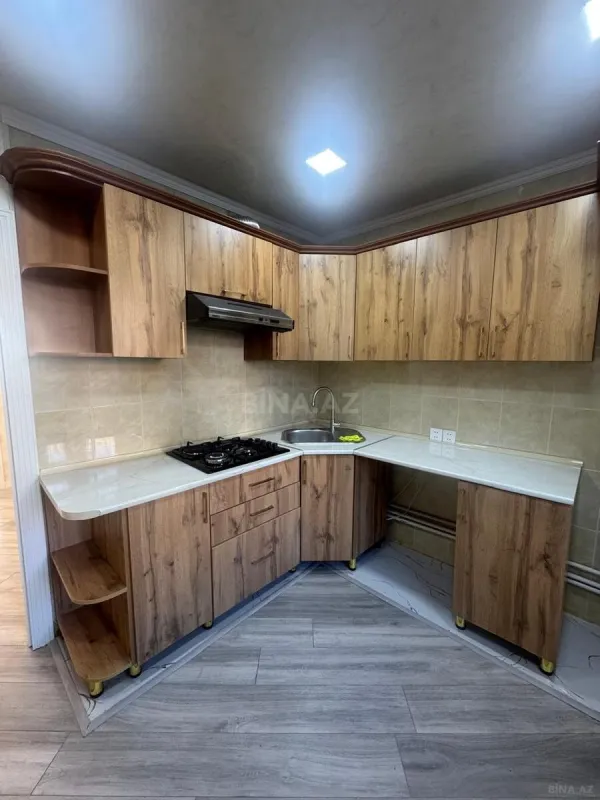 Satılır 4 otaqlı mənzil 100 m²