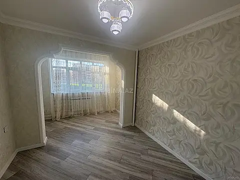 Satılır 4 otaqlı mənzil 100 m²
