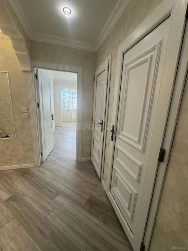 Satılır 4 otaqlı mənzil 100 m²