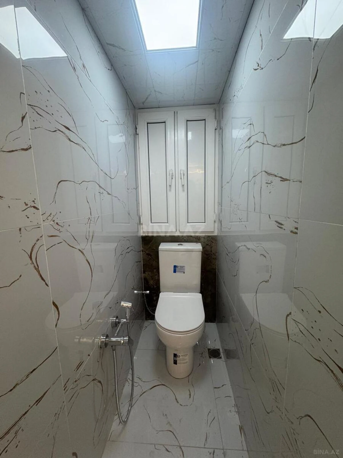 Satılır 4 otaqlı mənzil 100 m²