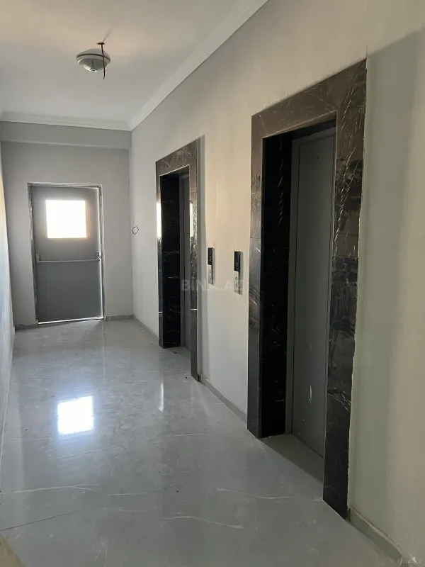 Satılır 3 otaqlı mənzil 116 m²