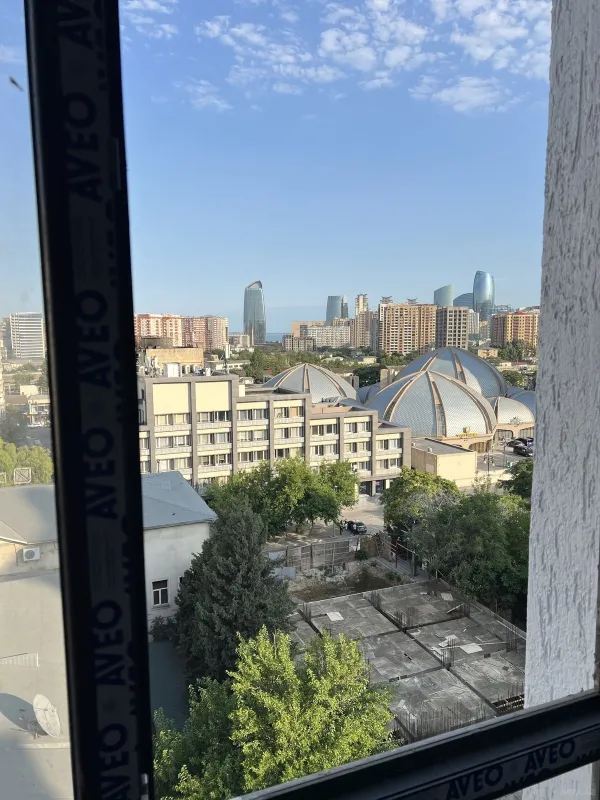 Satılır 3 otaqlı mənzil 116 m²