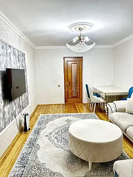 Satılır 3 otaqlı mənzil 80 m²