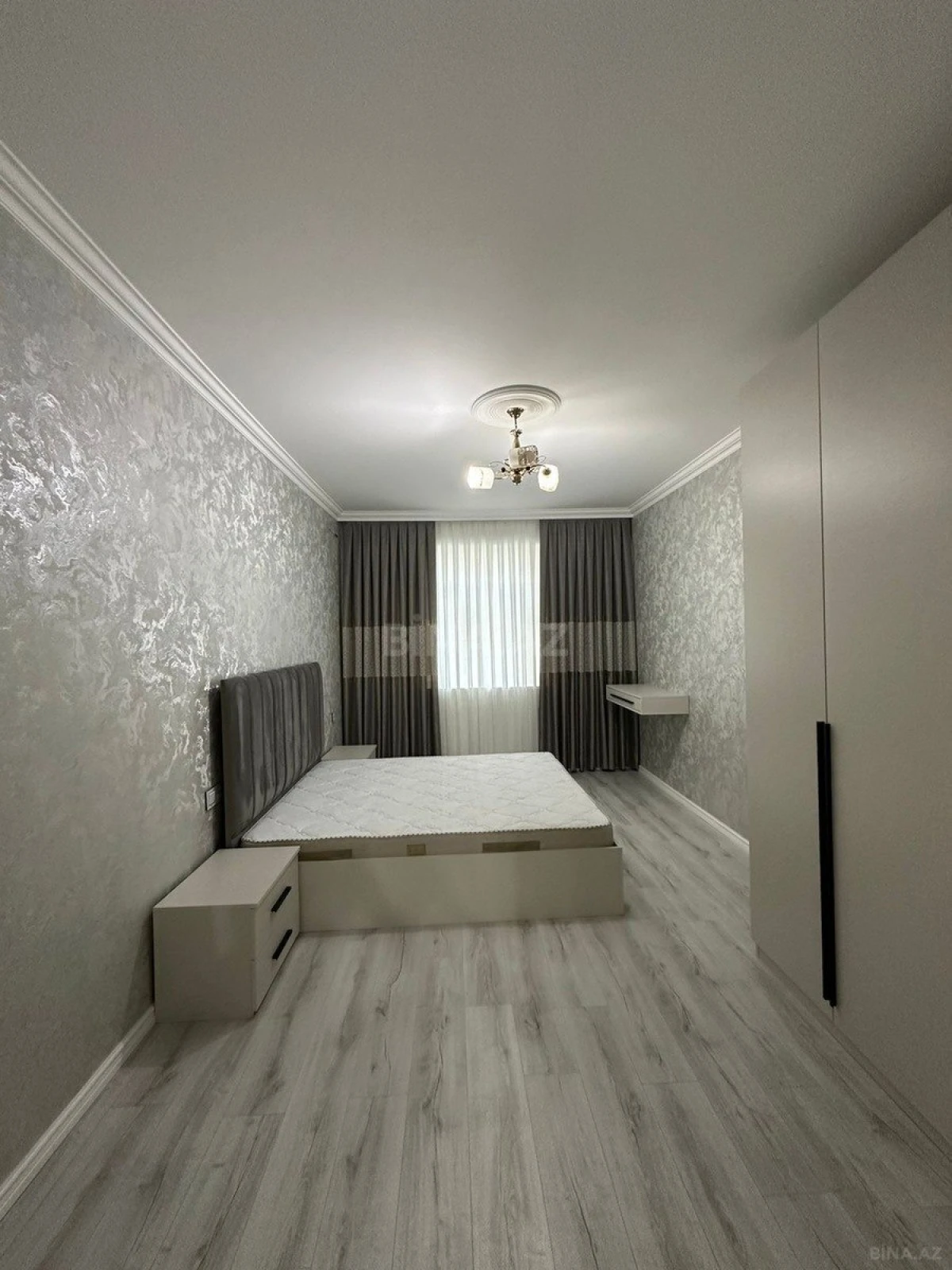 Satılır 2 otaqlı mənzil 55 m²