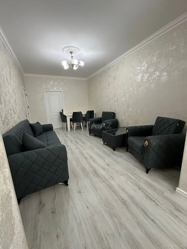 Satılır 2 otaqlı mənzil 55 m²