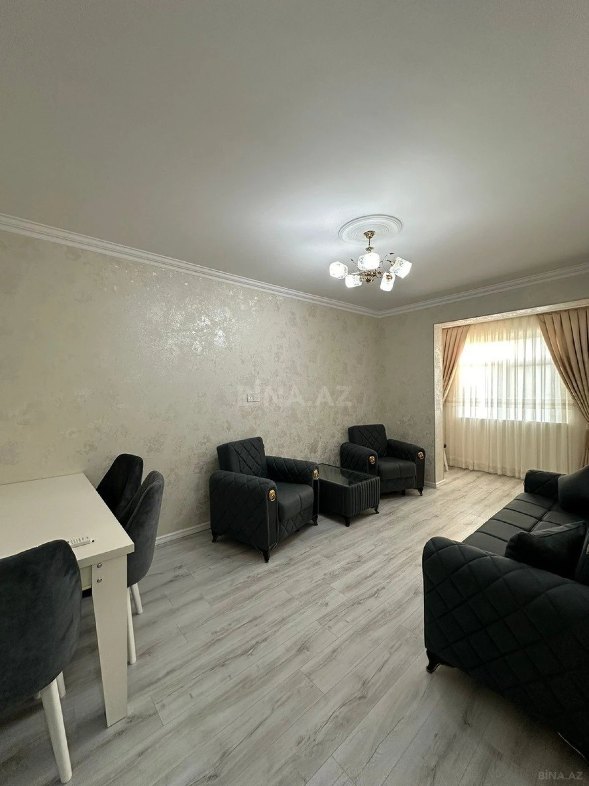 Satılır 2 otaqlı mənzil 55 m²
