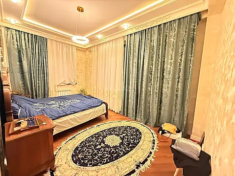 Kirayə verilir 3 otaqlı mənzil 110 m²