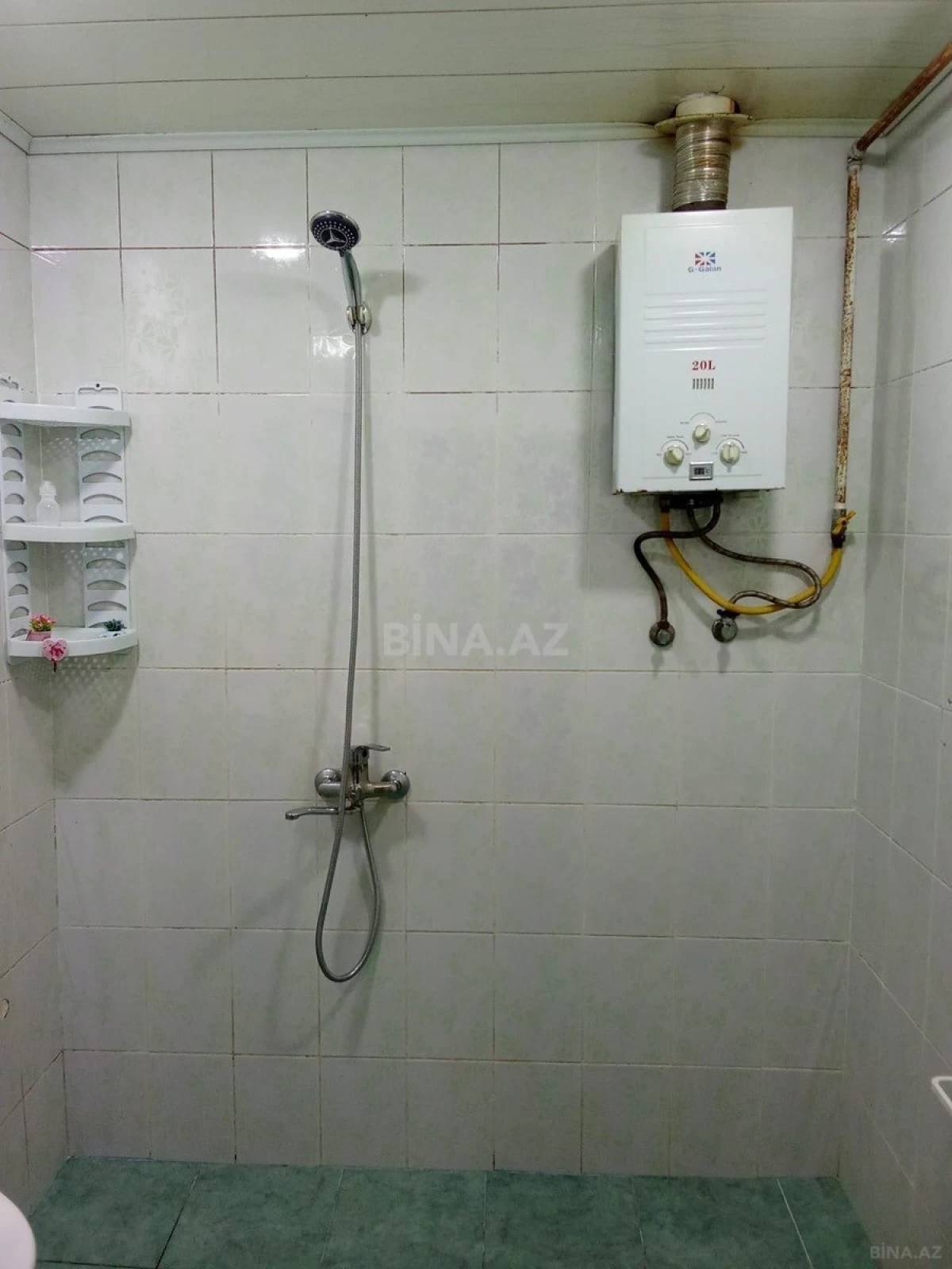 Satılır 4 otaqlı mənzil 74 m²