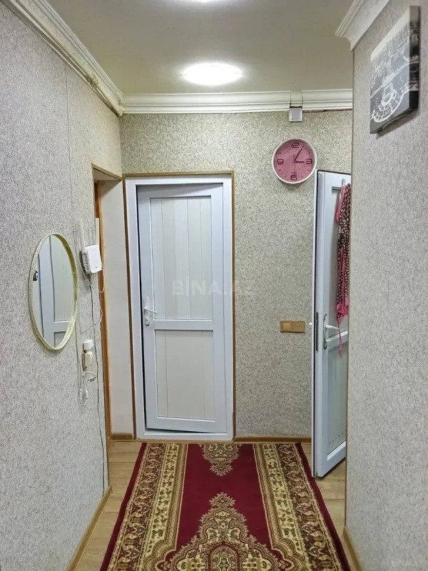 Satılır 4 otaqlı mənzil 74 m²