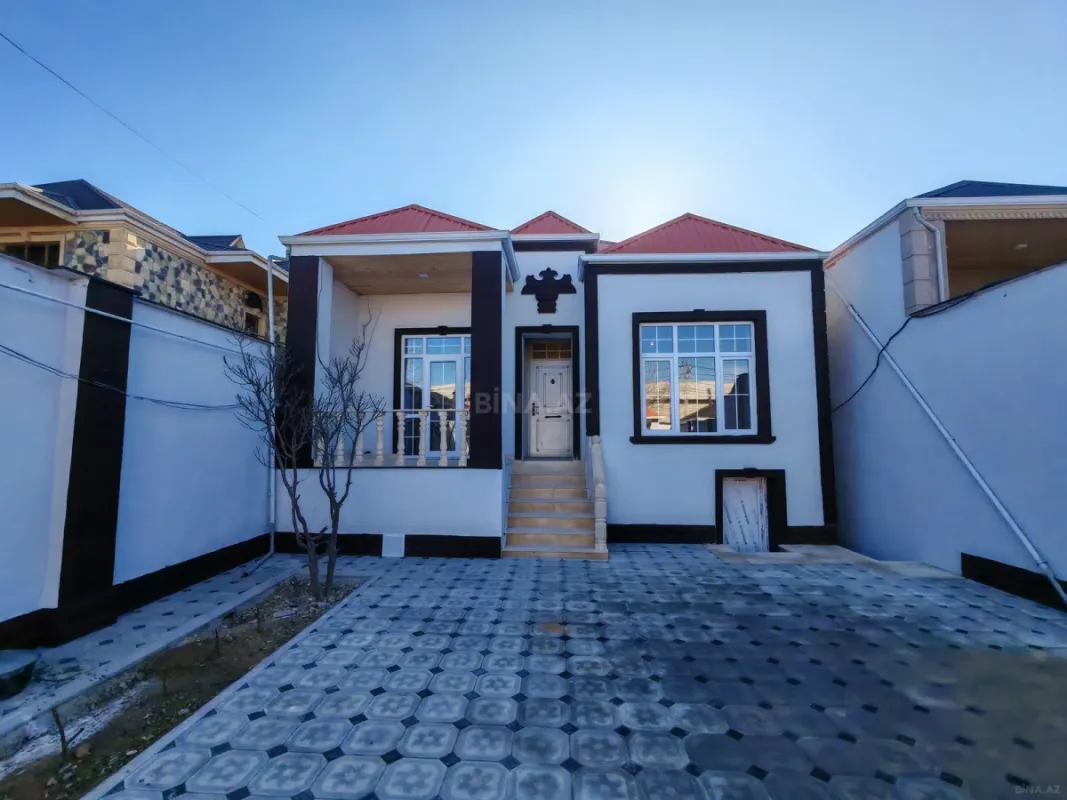 Satılır 4 otaqlı həyət evi 120 m²