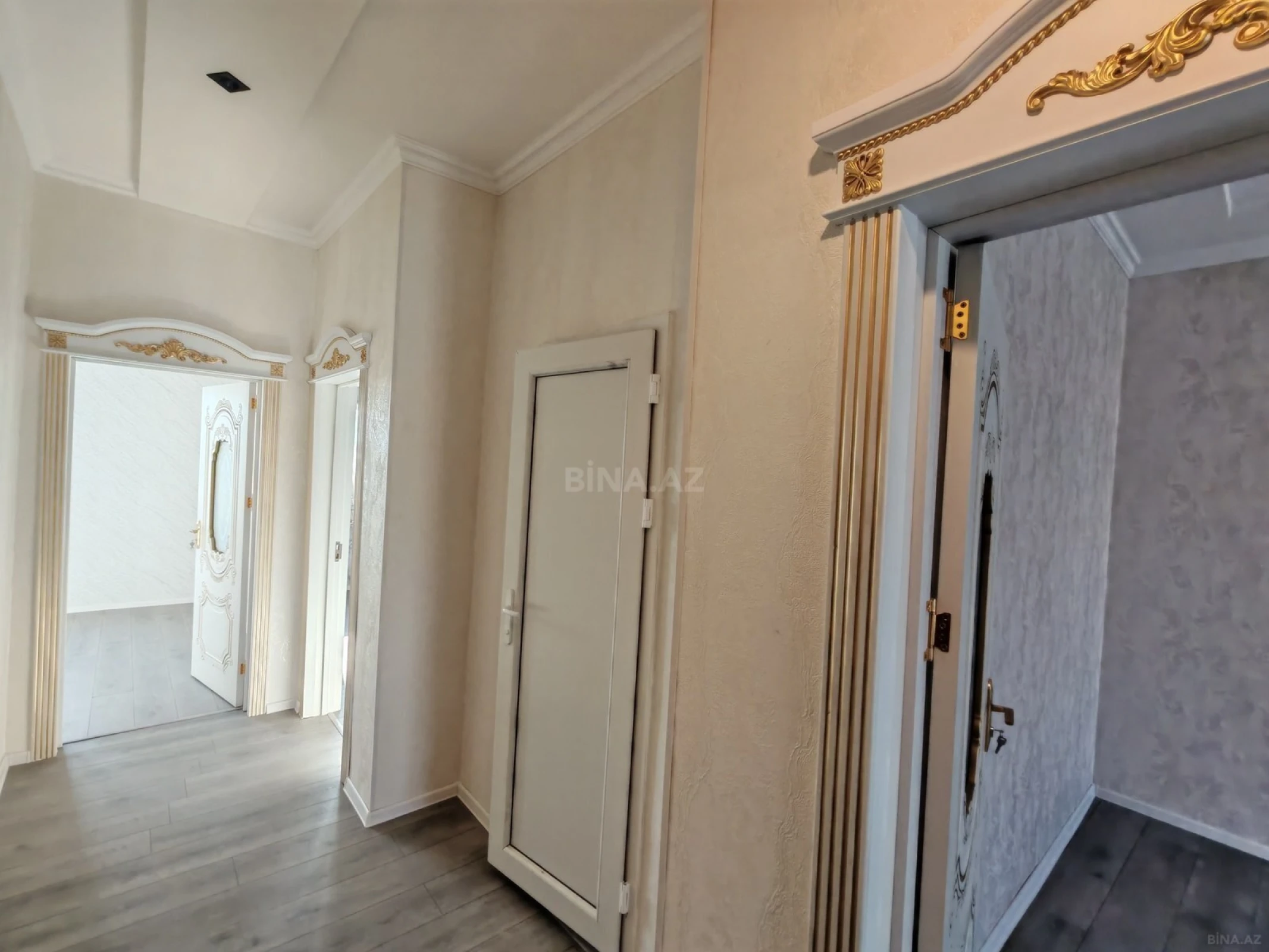 Satılır 4 otaqlı həyət evi 120 m²