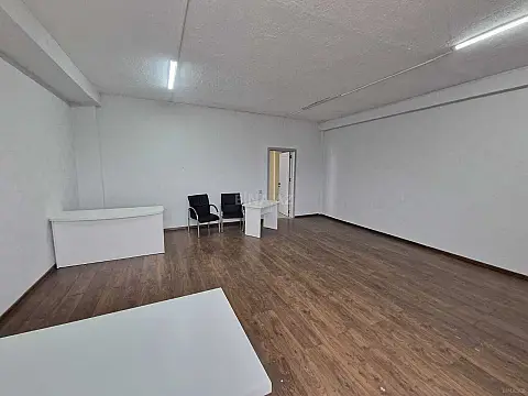 Kirayə verilir obyekt 190 m²