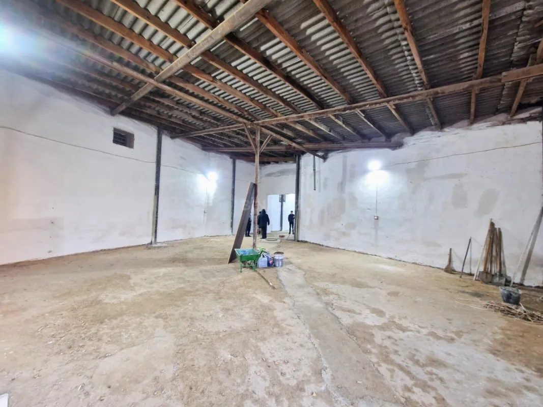 Kirayə verilir obyekt 190 m²