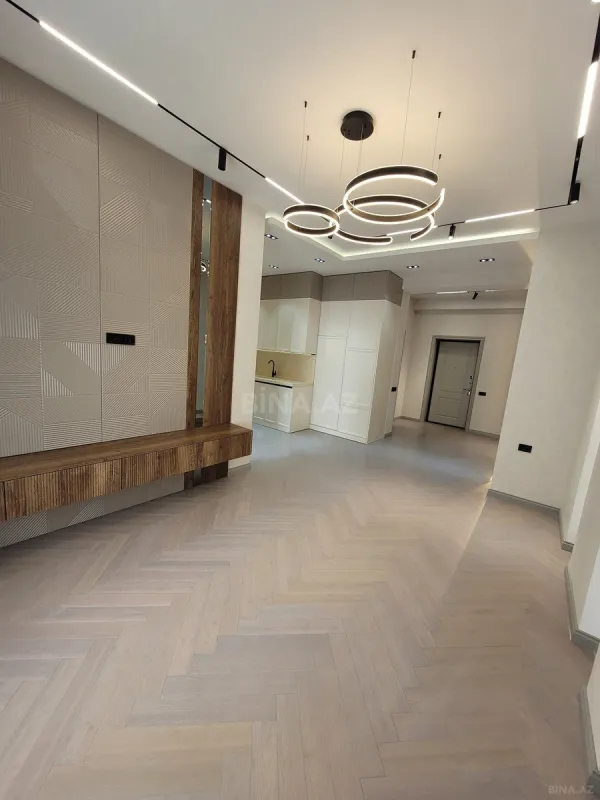 Satılır 2 otaqlı mənzil 68 m²