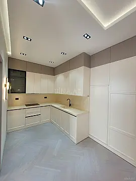 Satılır 2 otaqlı mənzil 68 m²