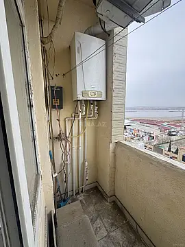 Satılır 3 otaqlı mənzil 82 m²