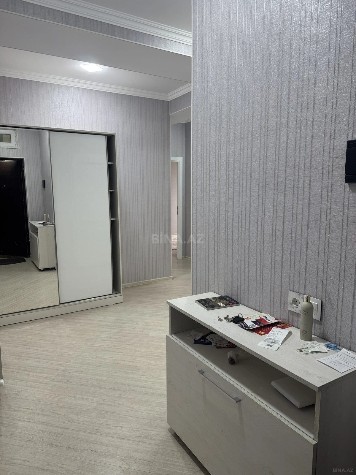 Satılır 3 otaqlı mənzil 82 m²