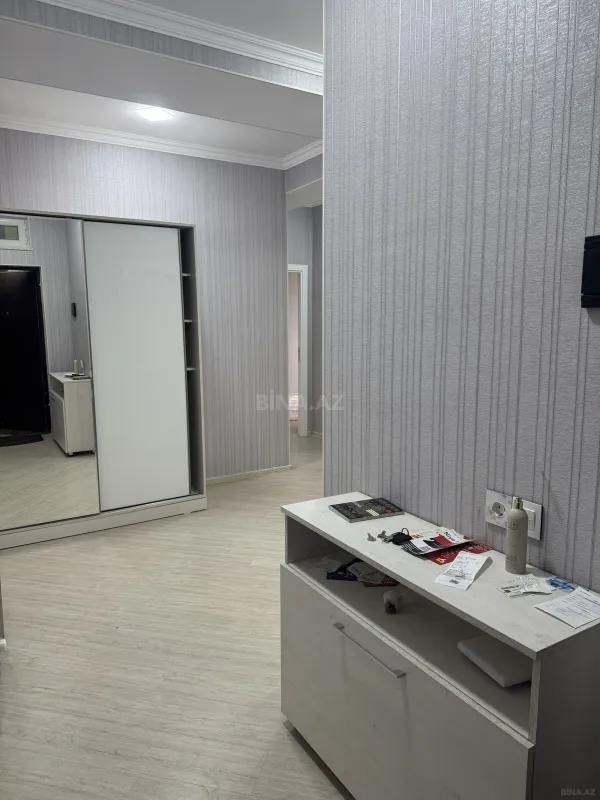 Satılır 3 otaqlı mənzil 82 m²