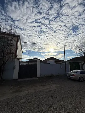 Satılır 4 otaqlı həyət evi 100 m² — Bakı, Binəqədi 4 otaq 100.00 m²