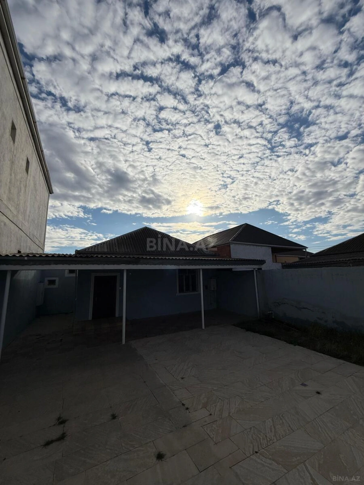 Satılır 4 otaqlı həyət evi 100 m²