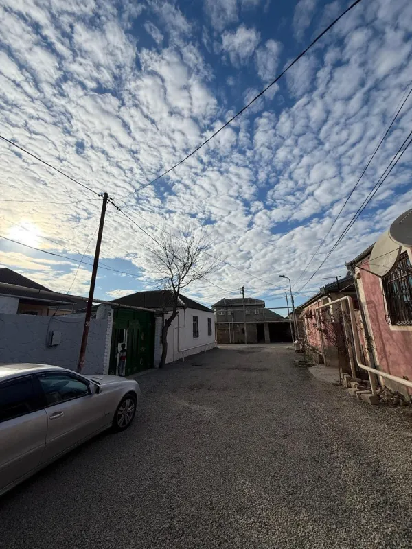 Satılır 4 otaqlı həyət evi 100 m²