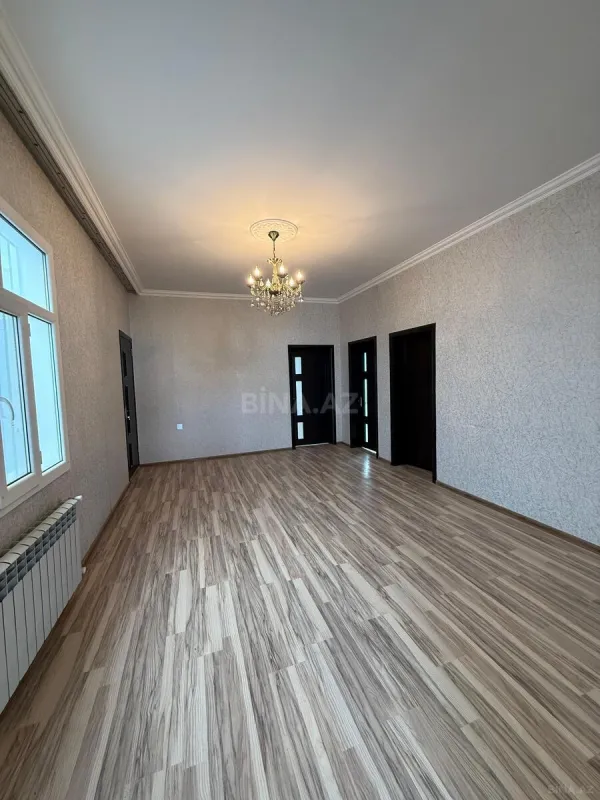 Satılır 4 otaqlı həyət evi 100 m²