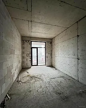 Satılır 3 otaqlı mənzil 148 m²