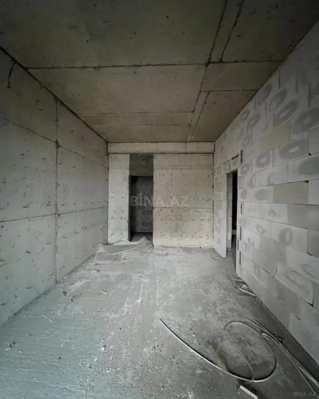 Satılır 3 otaqlı mənzil 148 m²