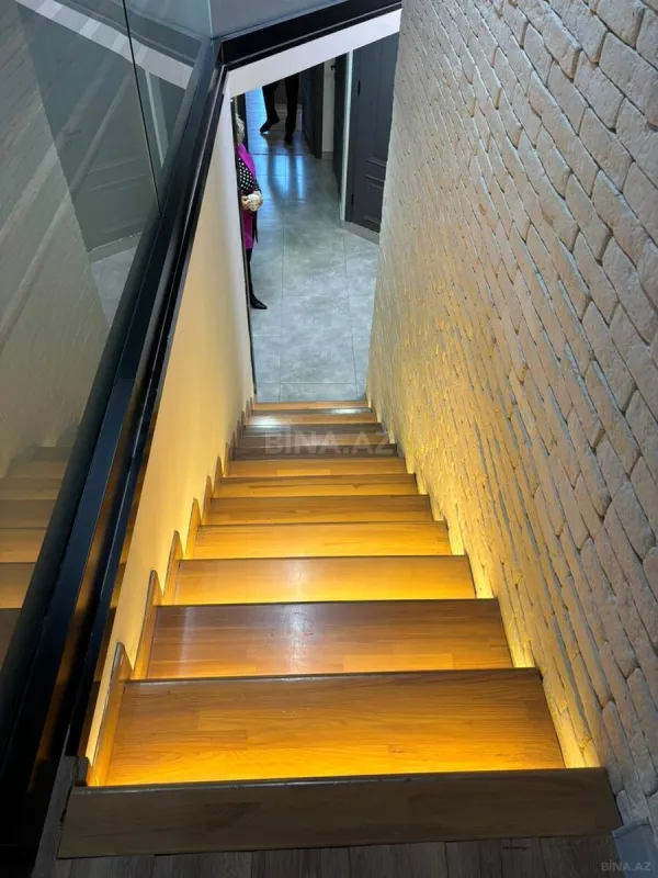 Kirayə verilir obyekt 145 m²