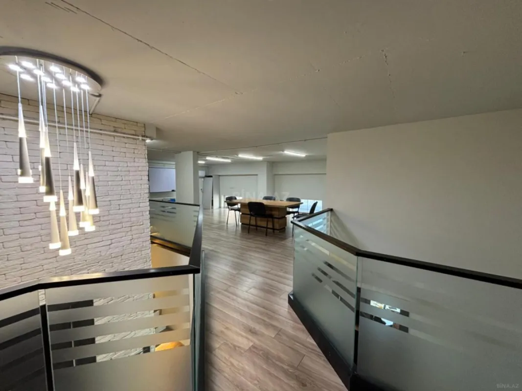 Kirayə verilir obyekt 145 m²