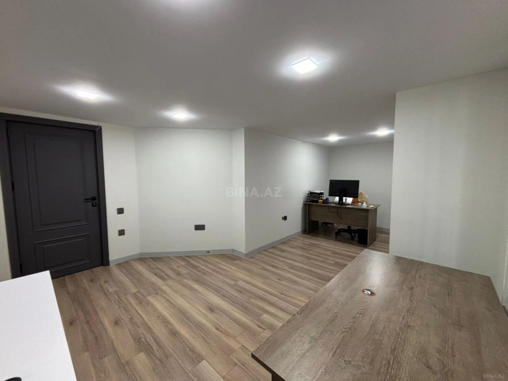 Kirayə verilir obyekt 145 m²