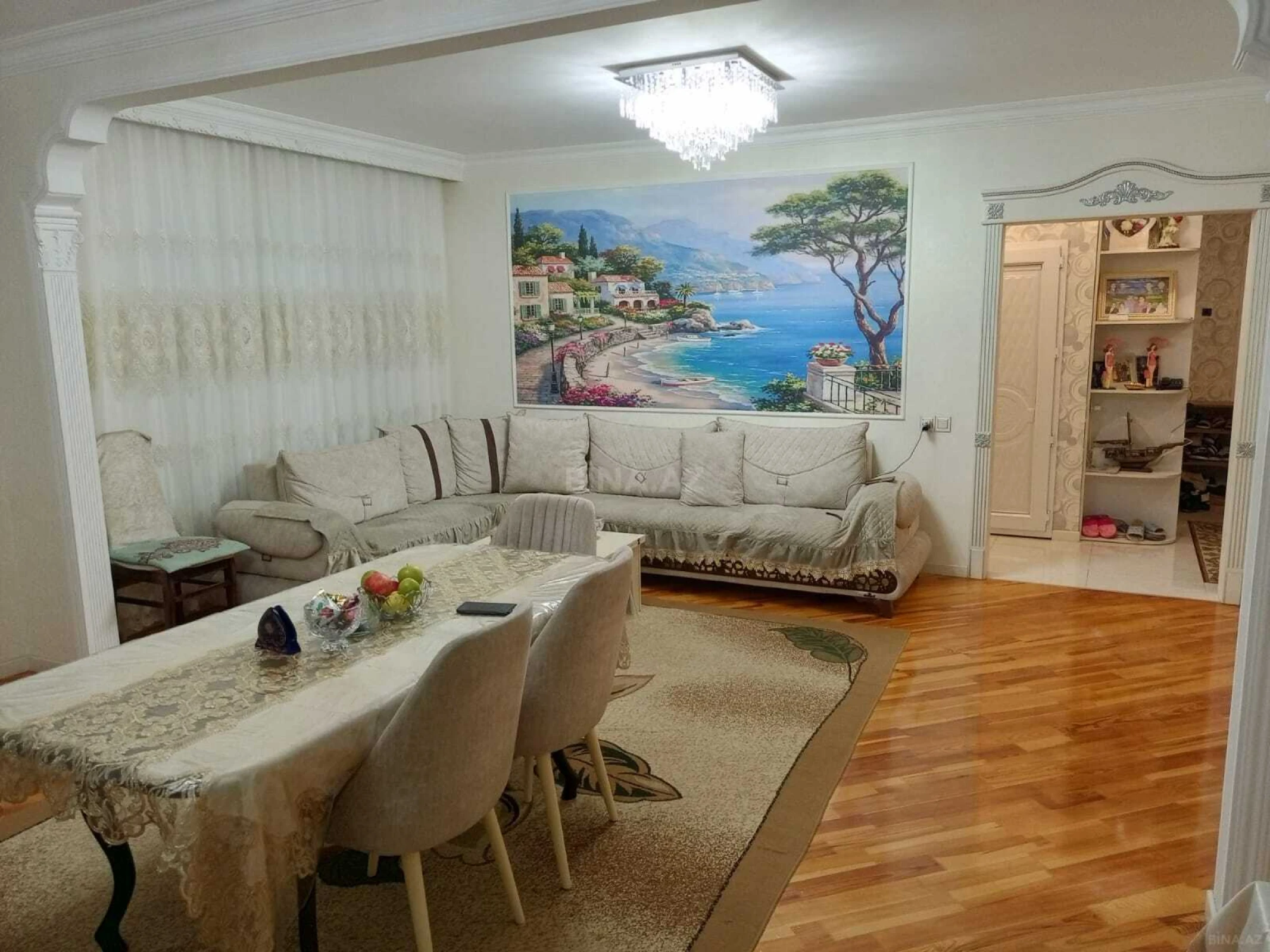 Satılır 5 otaqlı mənzil 120 m²
