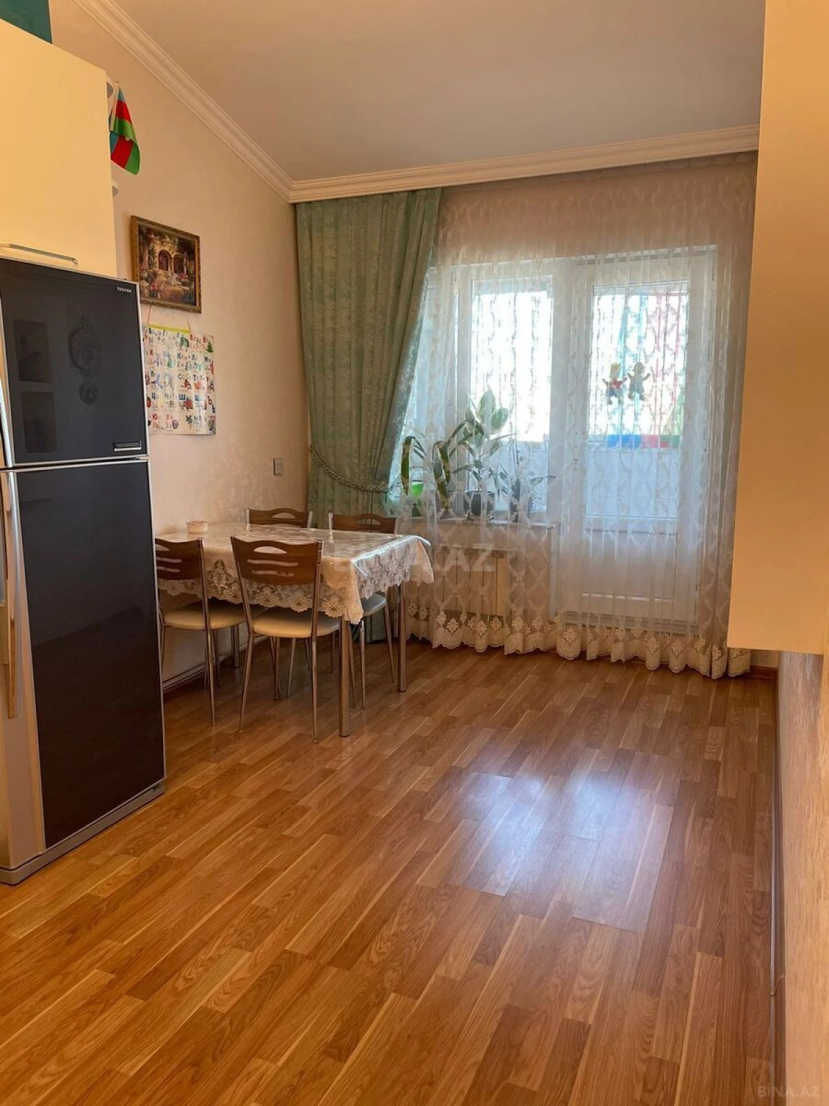 Satılır 2 otaqlı mənzil 70 m²