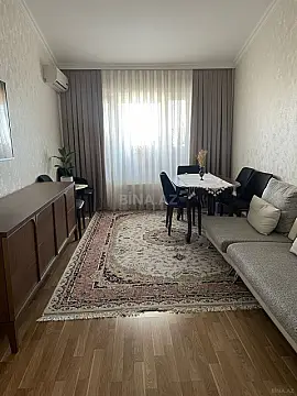 Satılır 2 otaqlı mənzil 70 m²